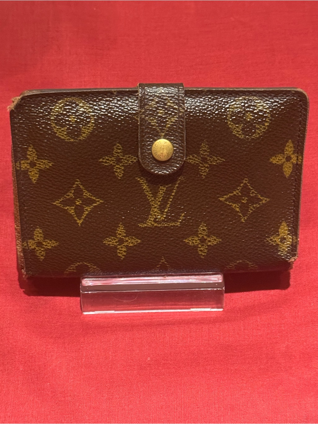 Vuitton Monogram French Purse Wallet Featuring A Classic Brown Monogram